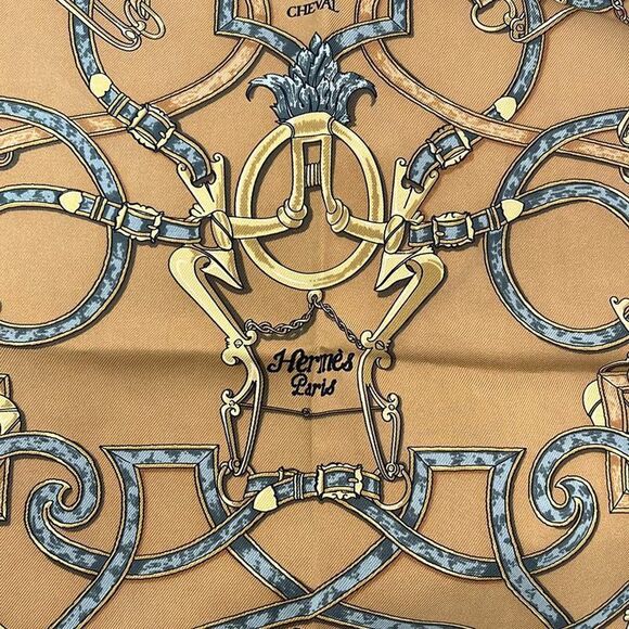 Hermes Scarf Petit Carré Brown And Khaki L'instrvction DV ROY - Picture 5 of 5